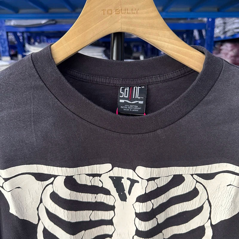 2025 Saint Round Neck Loose Skeleton Graphic Print Vintage T Shirt Fashion Summer High Quality Short Sleeve Men