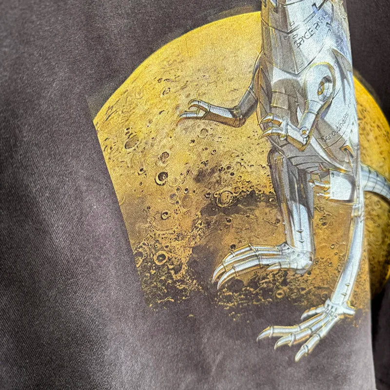 Co Branded Style Saint Round Neck Metal Dinosaur Graphic T-shirt Summer Harajuku Fashion Sorayama Short Sleeve