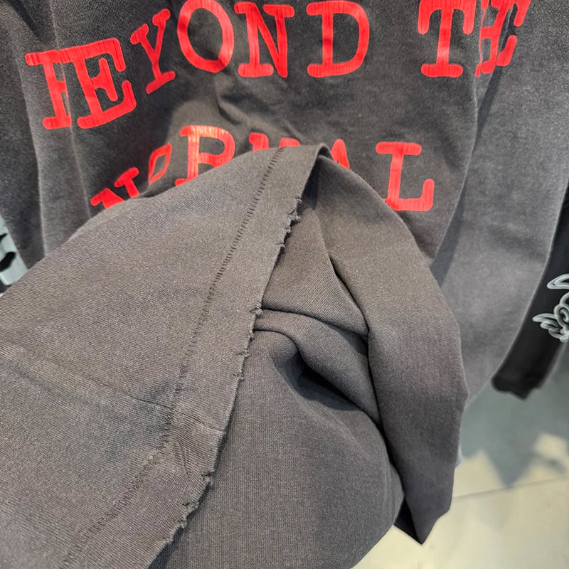 25AW Saint Youth Cracked Portrait Print American Retro Graphic T Shirts Harajuku Letter Long Sleeve Streetwear Men