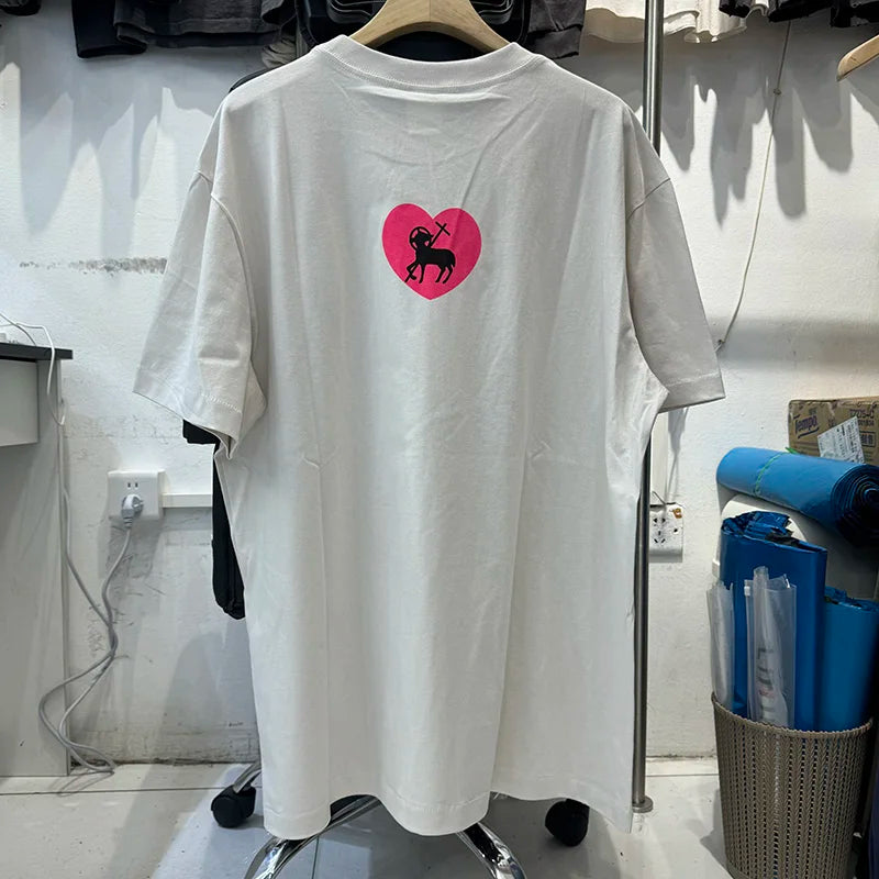 Pink Heart-shaped Saint Round Neck Oversized T Shirt High Street Casual Men Women 1:1 Summer Tees Aries Pattern